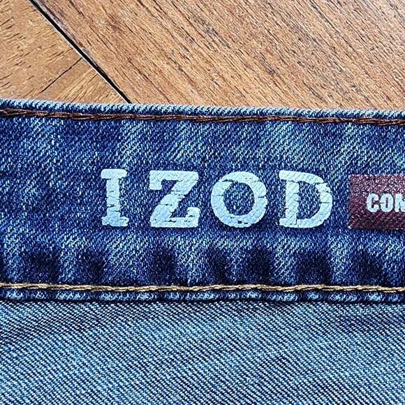 IZOD Comfort Stretch Medium Wash Straight Leg Jeans Size 38 - Picture 6 of 15